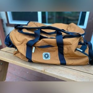 Walker Family Goods - Valley Duffel Bag Rust